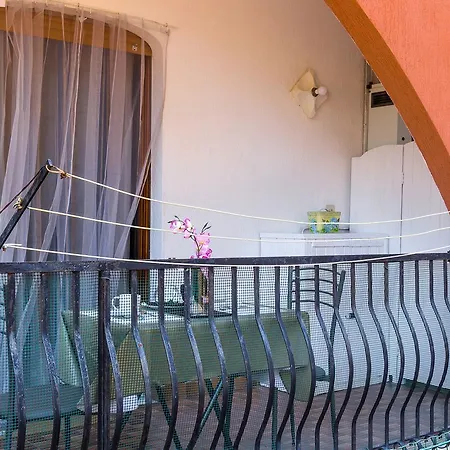 Casa Di Paola アパート ジャルディーニ・ナクソス